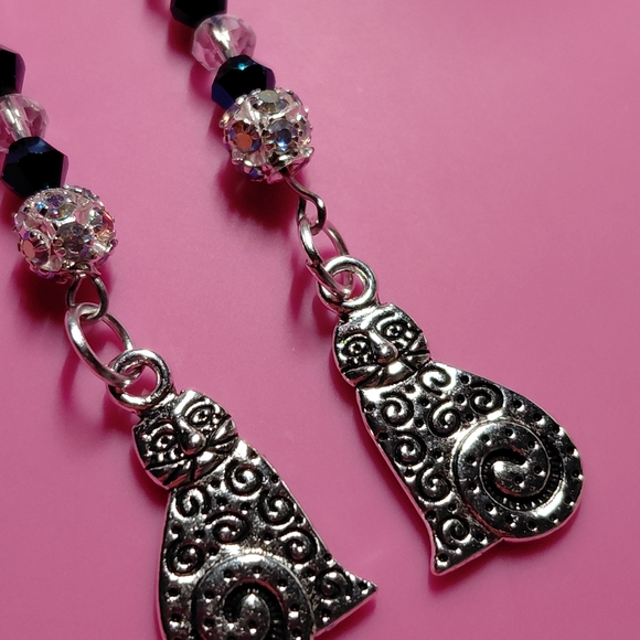 Elegant Silver and Blue Dangle Earrings With Boho Cat Charms 925 Hypoallergenic - Picture 3 of 4